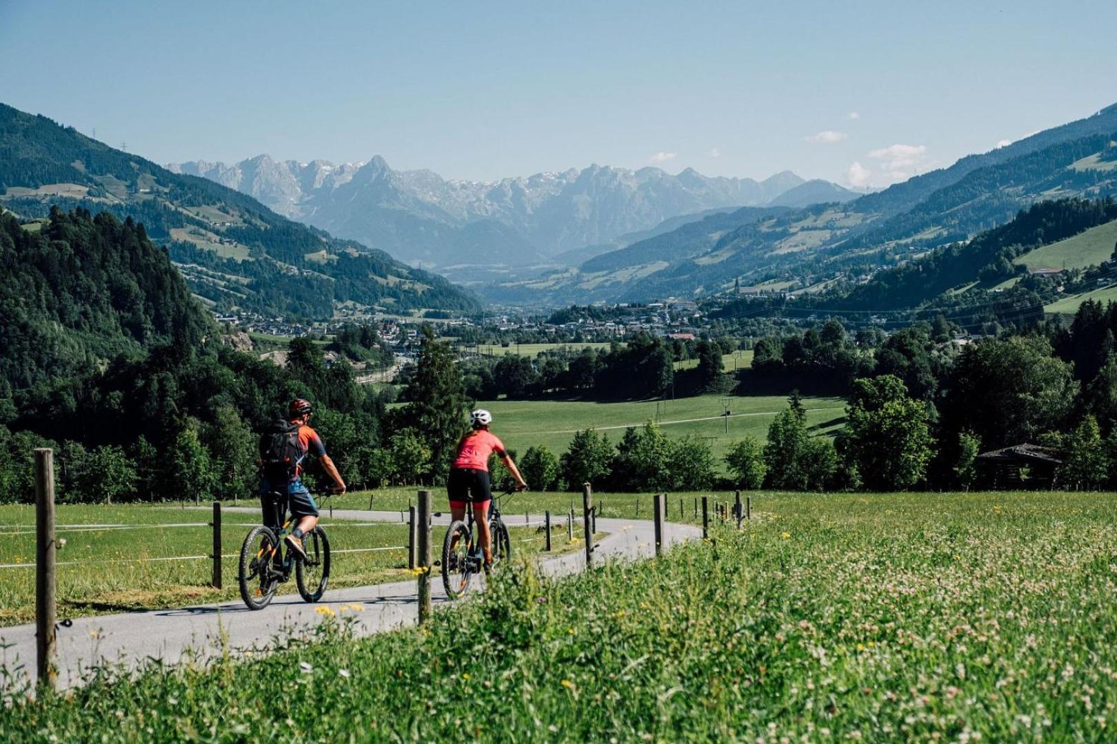 Hotel Forsthof Sankt Johann im Pongau Exteriör bild